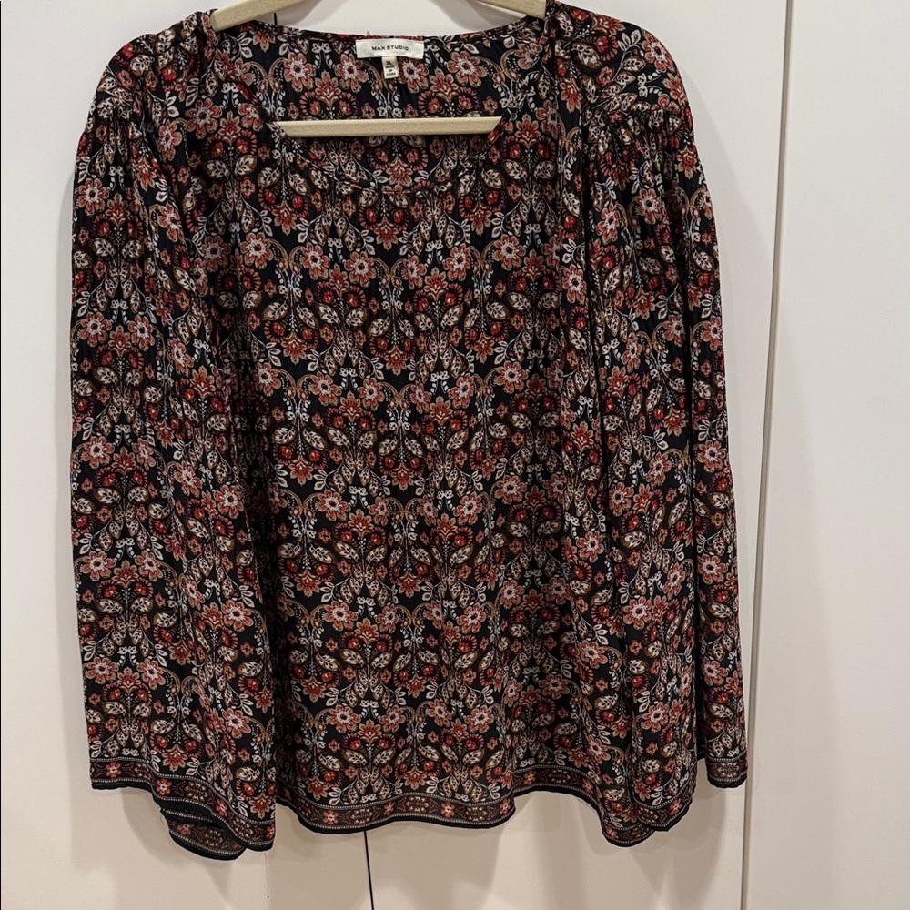 Max Studio Black and Red Floral Blouse